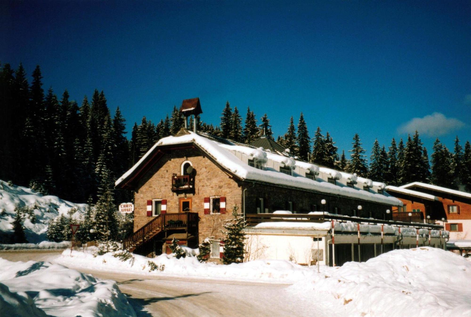 Residence Chris Appart Carezza al Lago Esterno foto