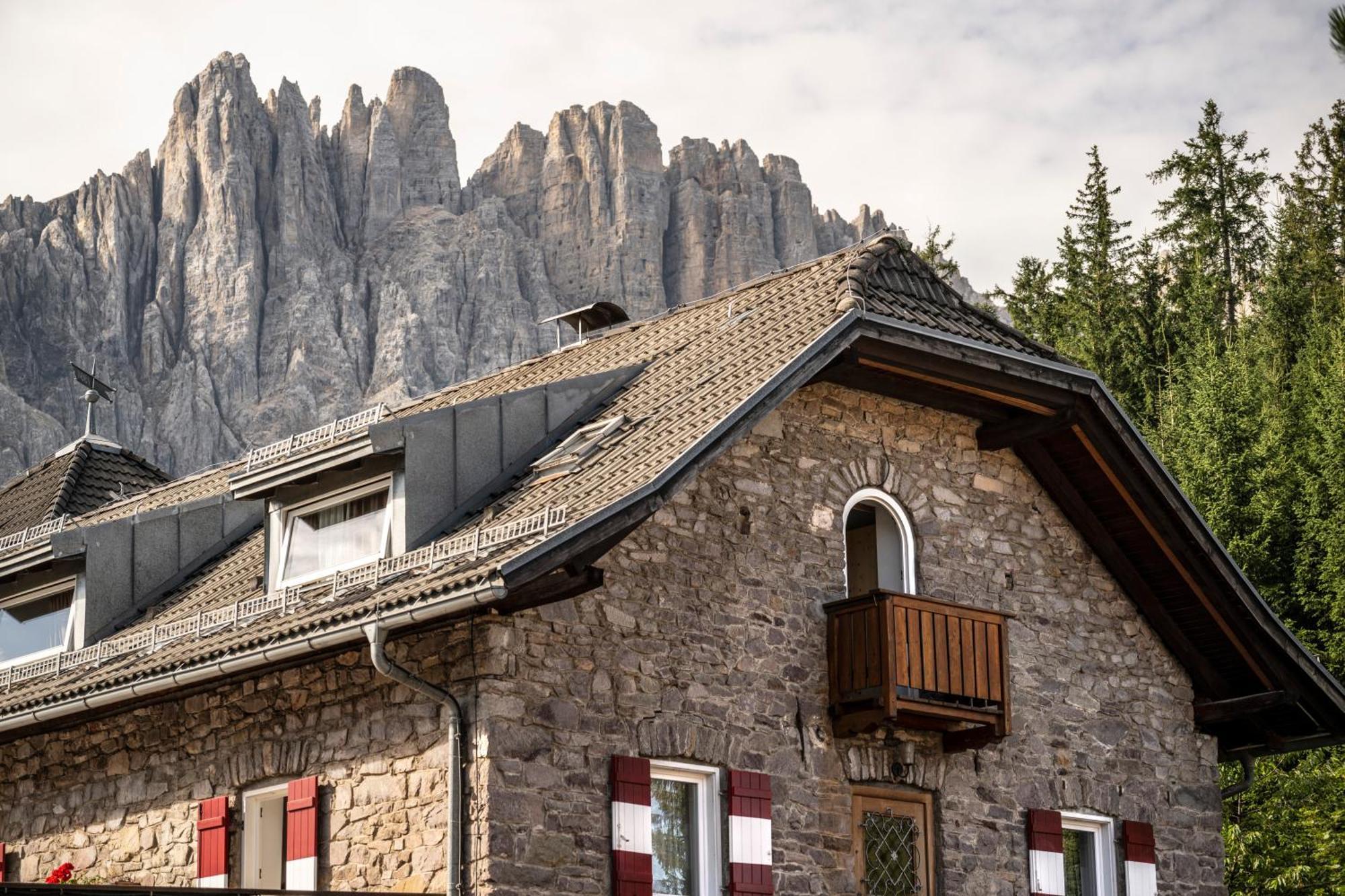 Residence Chris Appart Carezza al Lago Esterno foto