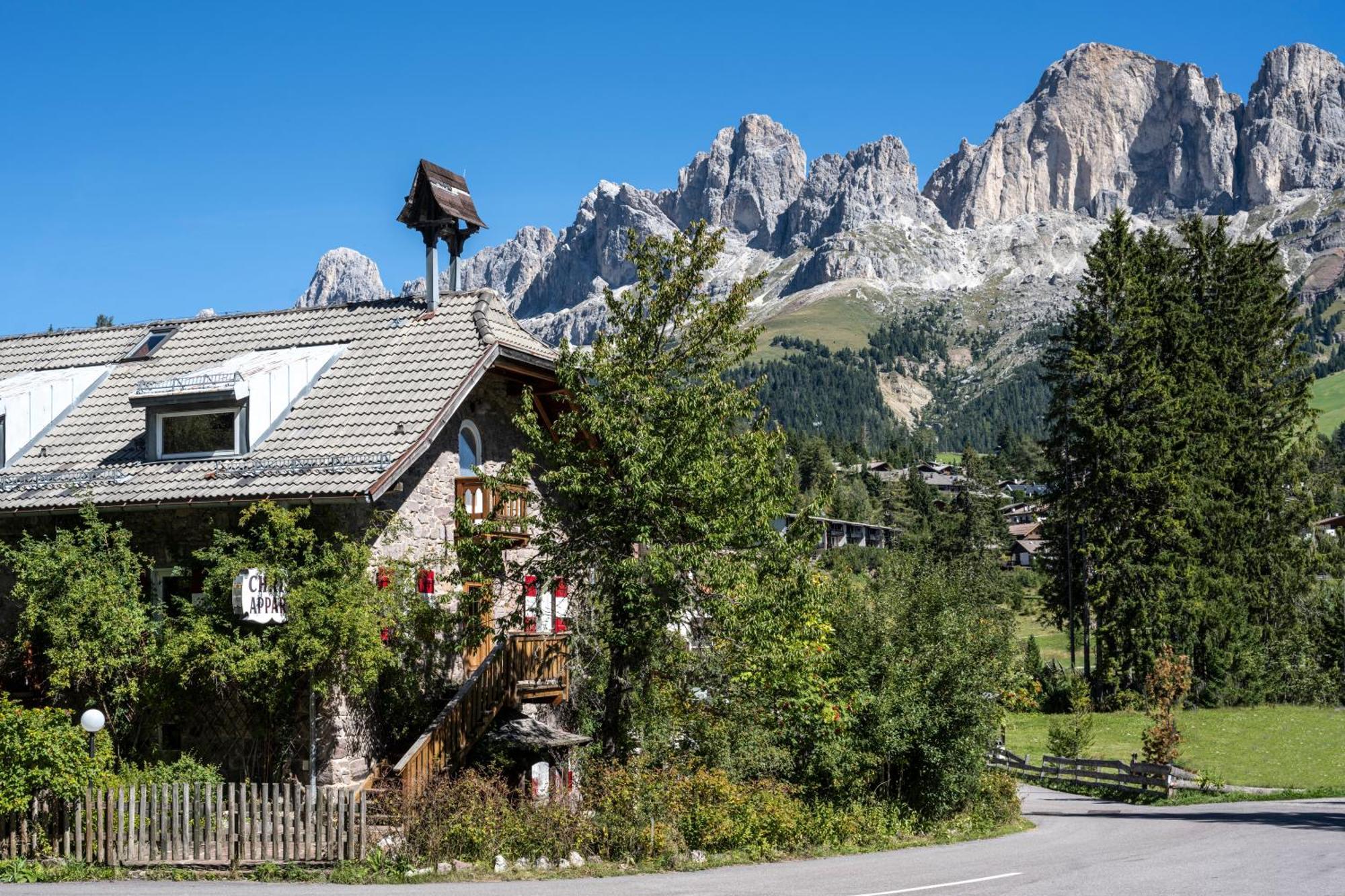 Residence Chris Appart Carezza al Lago Esterno foto